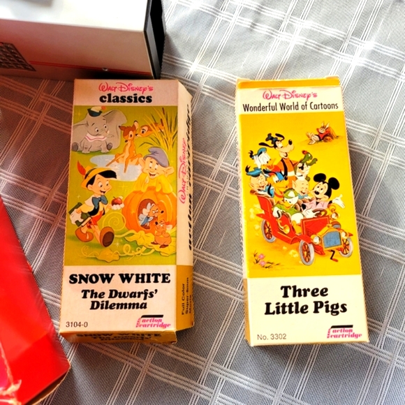 Walt Disney Vintage Action Films Movie Viewer - 2 Cartridges Working - Picture 4 of 8